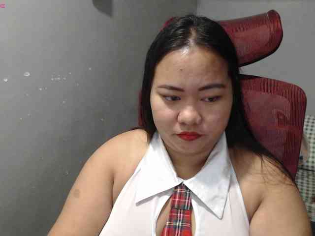 BubbleButtPinay webcam