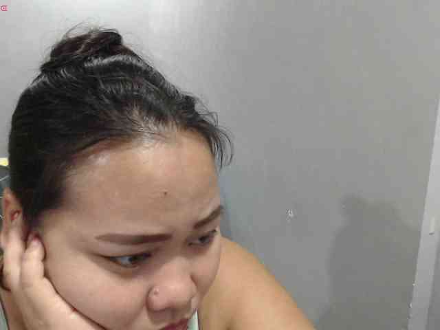 BubbleButtPinay webcam