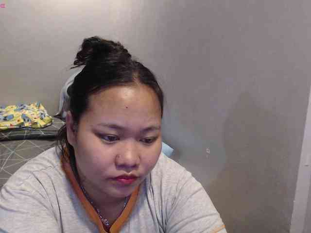 BubbleButtPinay webcam