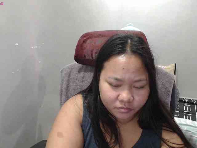 BubbleButtPinay webcam