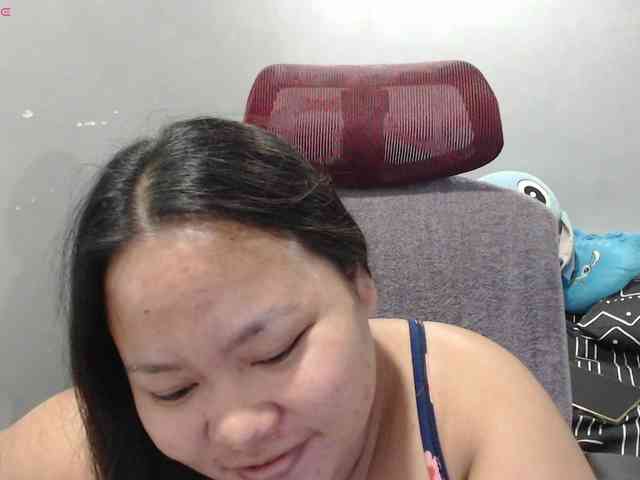 BubbleButtPinay webcam