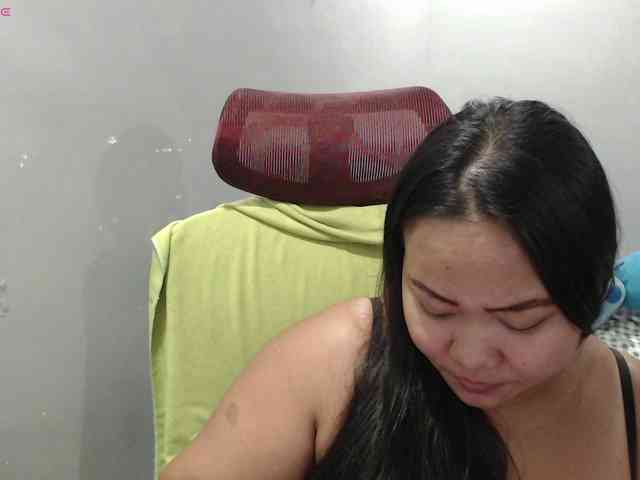 BubbleButtPinay webcam