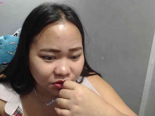BubbleButtPinay webcam