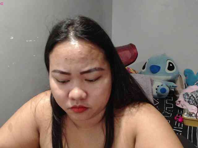 BubbleButtPinay webcam