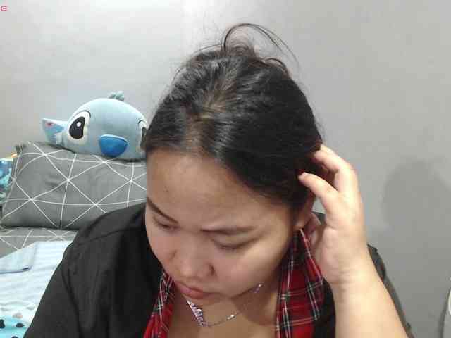 BubbleButtPinay webcam
