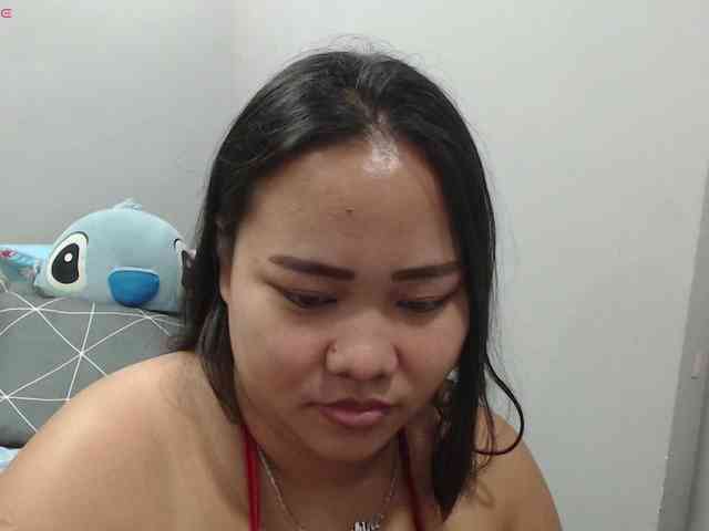 BubbleButtPinay webcam