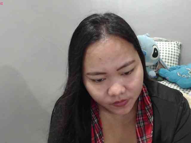 BubbleButtPinay webcam