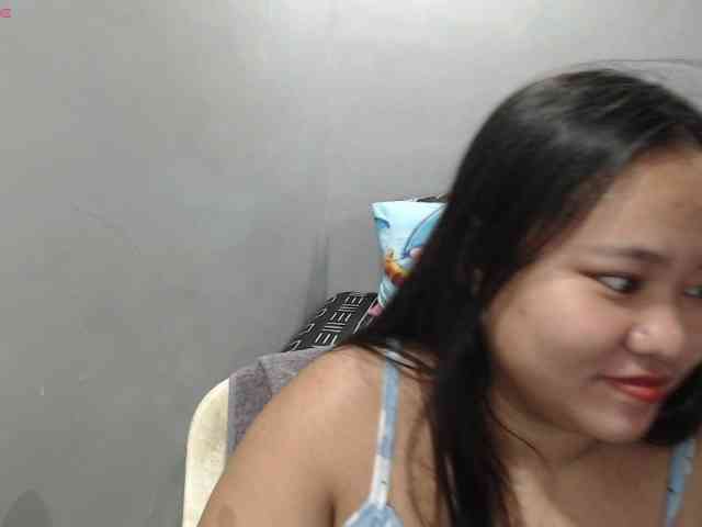 BubbleButtPinay webcam