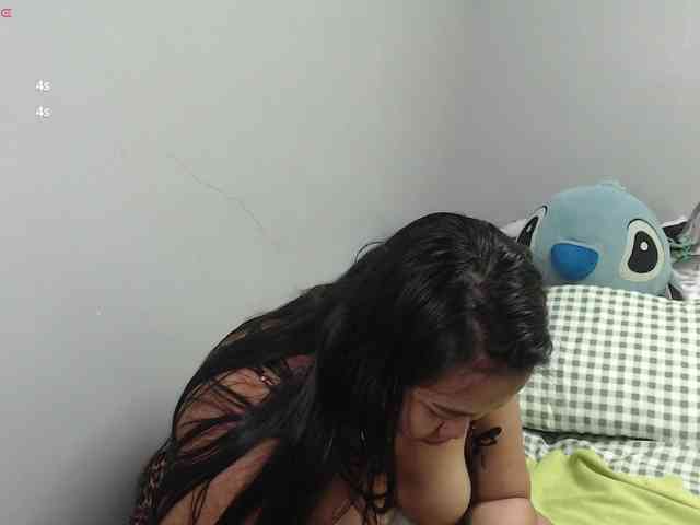 BubbleButtPinay webcam