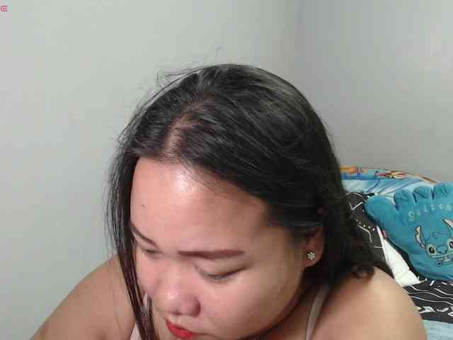 BubbleButtPinay webcam