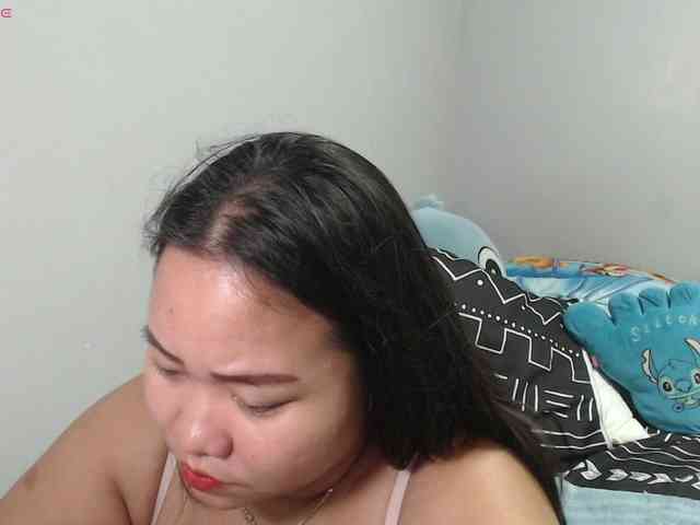 BubbleButtPinay webcam