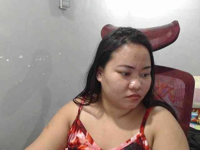 BubbleButtPinay webcam