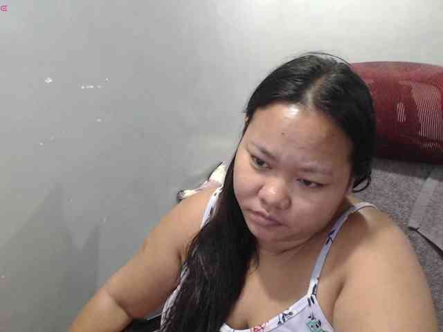 BubbleButtPinay webcam