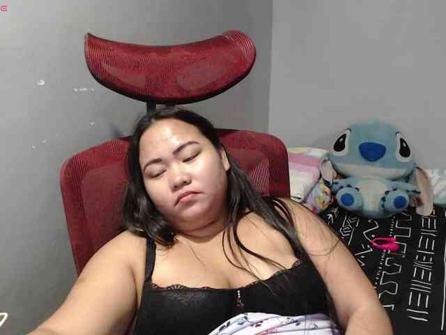 BubbleButtPinay webcam