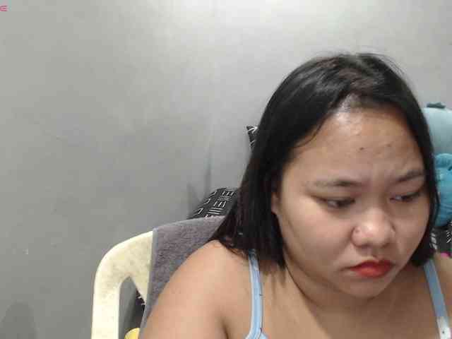 BubbleButtPinay webcam