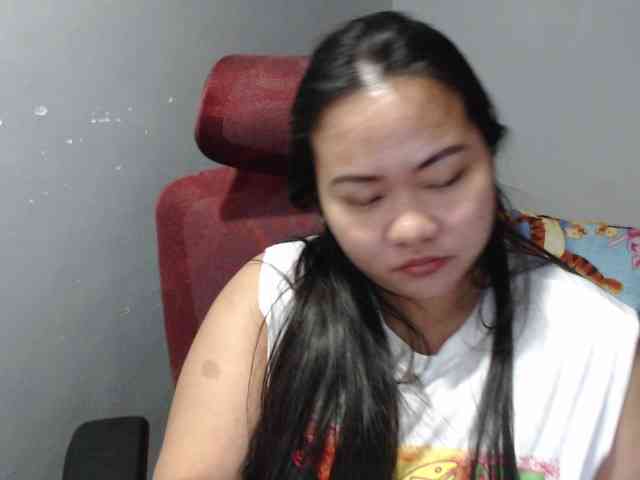 BubbleButtPinay webcam