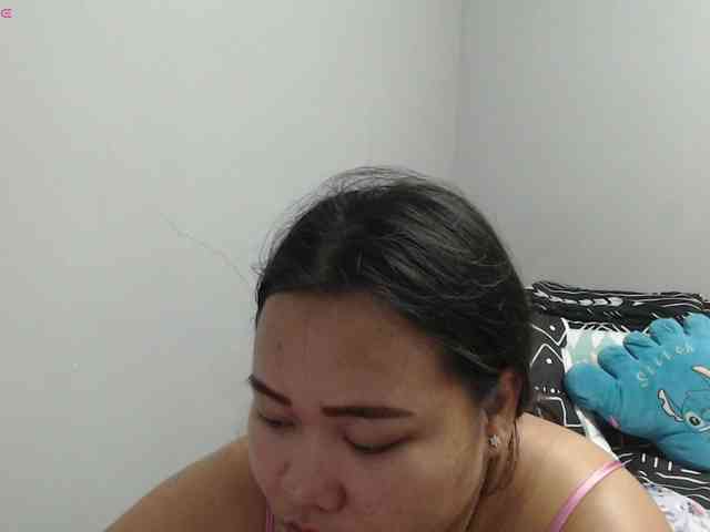 BubbleButtPinay webcam