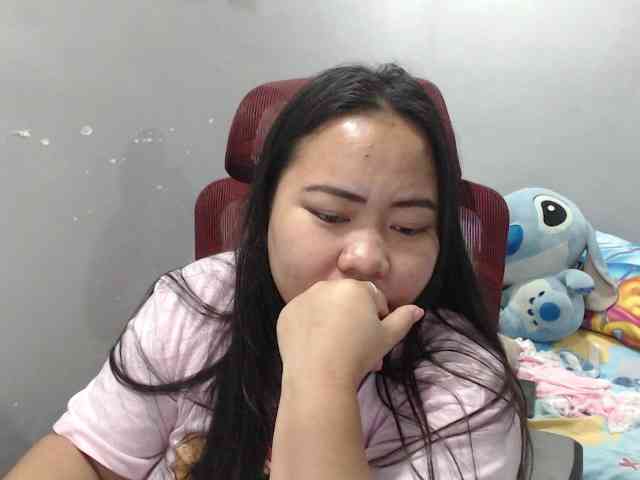 BubbleButtPinay webcam