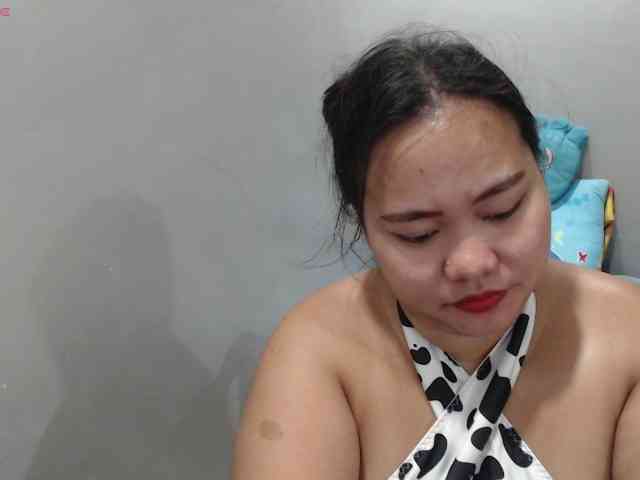 BubbleButtPinay webcam