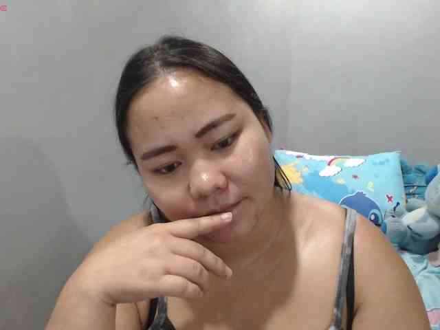 BubbleButtPinay webcam