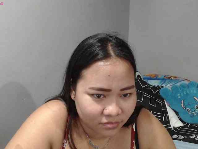 BubbleButtPinay webcam