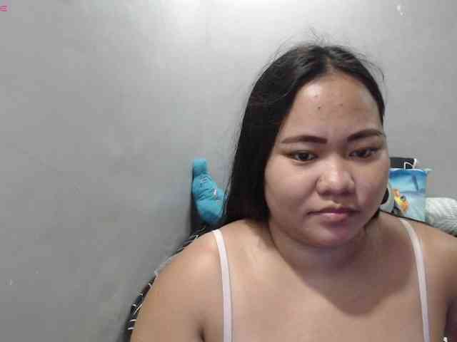 BubbleButtPinay webcam