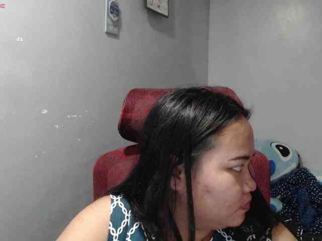 BubbleButtPinay webcam