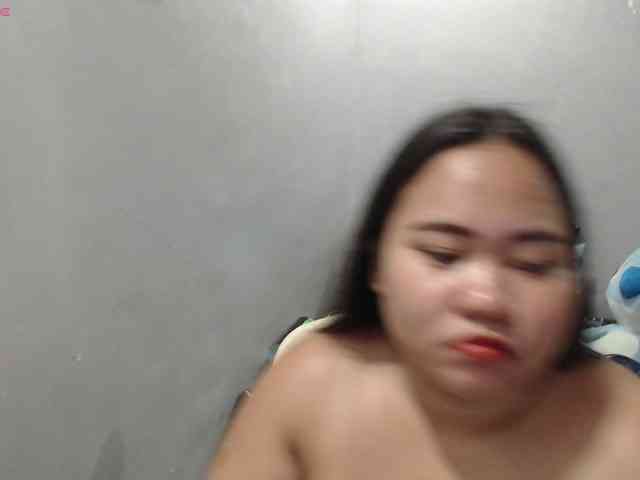 BubbleButtPinay webcam