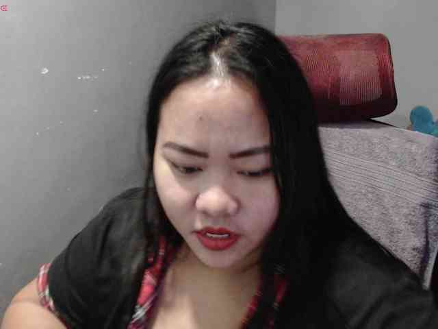 BubbleButtPinay webcam