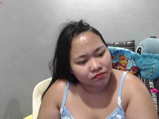 BubbleButtPinay webcam