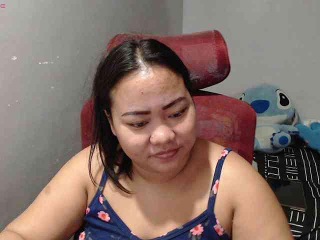 BubbleButtPinay webcam