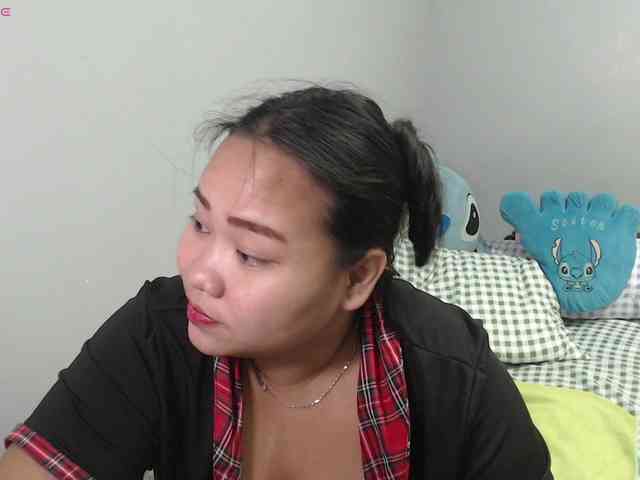 BubbleButtPinay webcam
