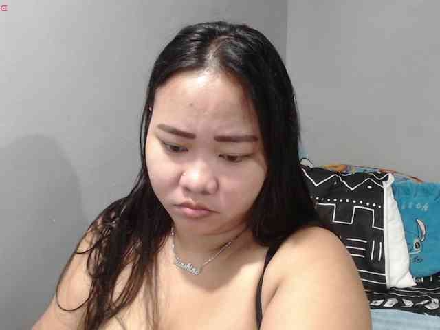 BubbleButtPinay webcam