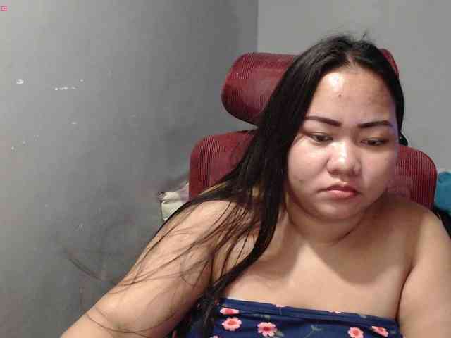 BubbleButtPinay webcam