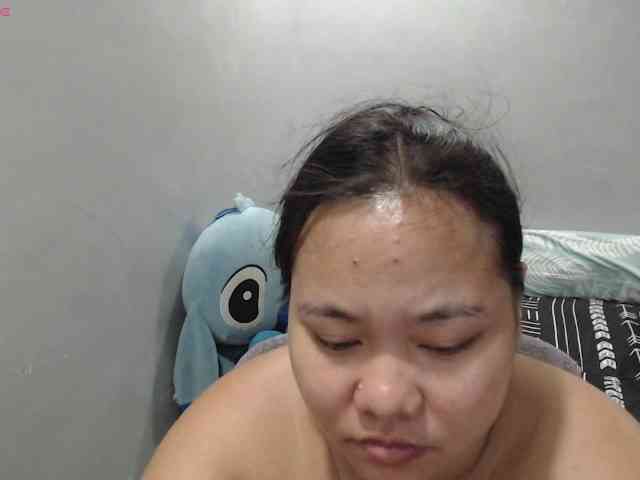 BubbleButtPinay webcam