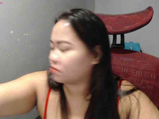 BubbleButtPinay webcam