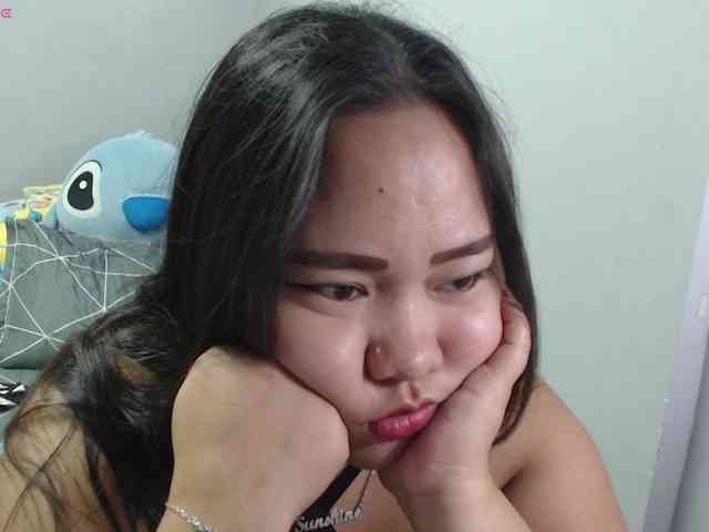 BubbleButtPinay webcam