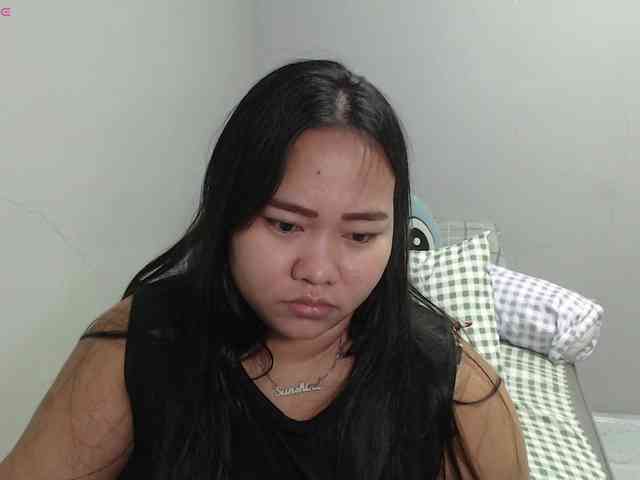 BubbleButtPinay webcam