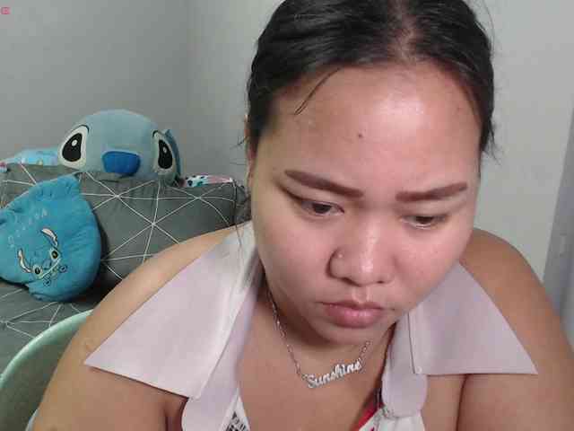 BubbleButtPinay webcam