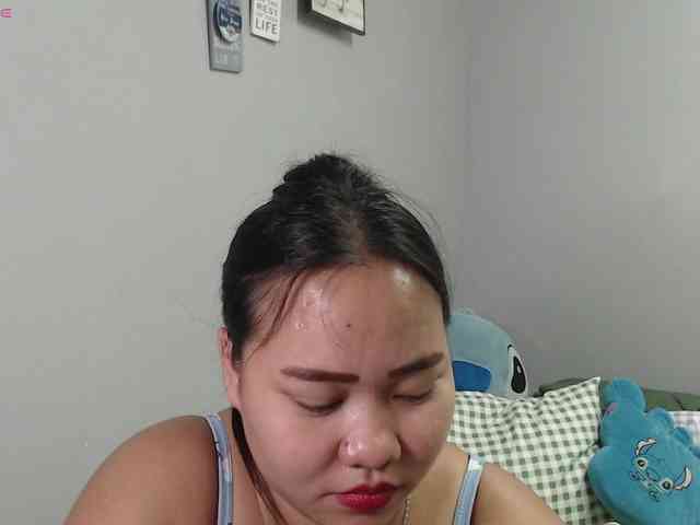 BubbleButtPinay webcam
