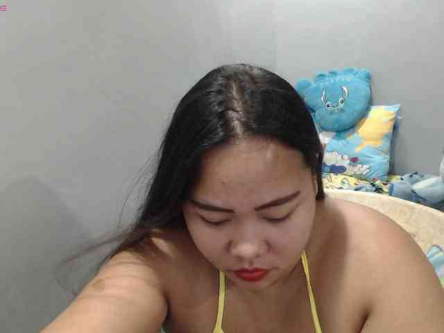 BubbleButtPinay webcam