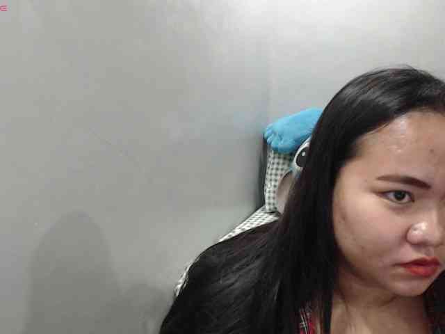 BubbleButtPinay webcam