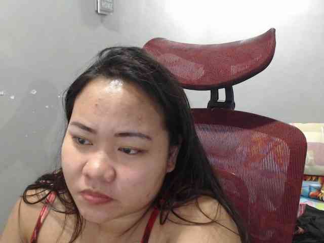 BubbleButtPinay webcam