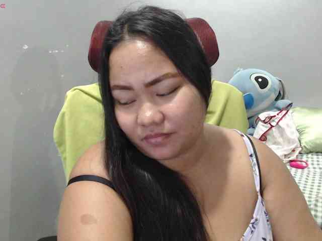 BubbleButtPinay webcam