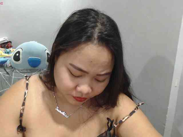 BubbleButtPinay webcam