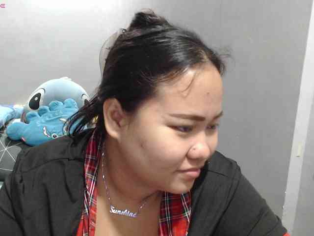 BubbleButtPinay webcam