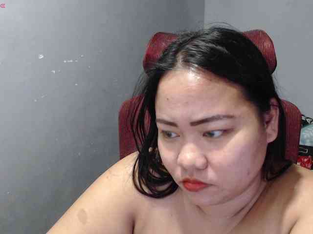 BubbleButtPinay webcam