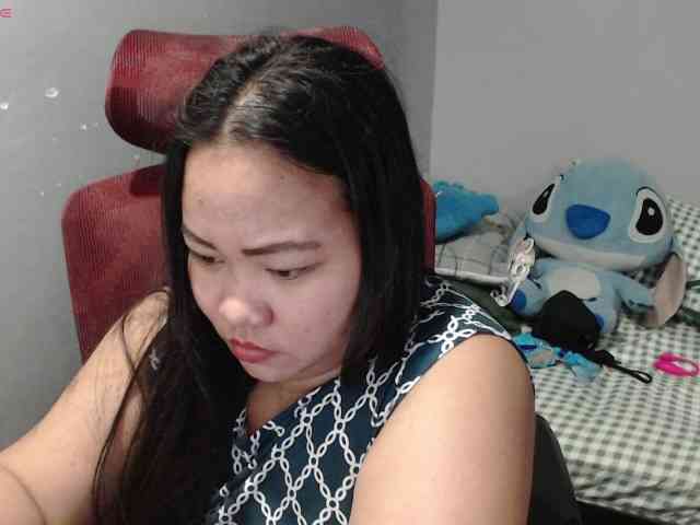 BubbleButtPinay webcam