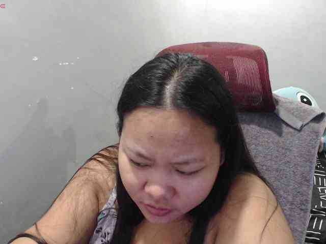 BubbleButtPinay webcam