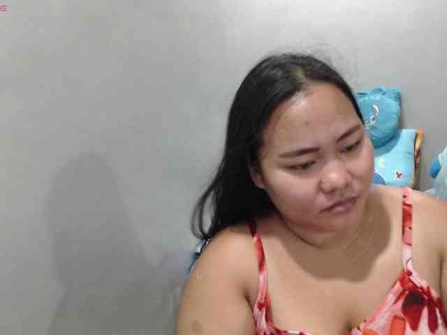 BubbleButtPinay webcam